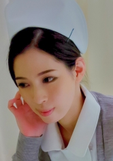 人妻看護師・舞さん（28歳）女性と付き合ったことがないというウブな患者を誘惑…
